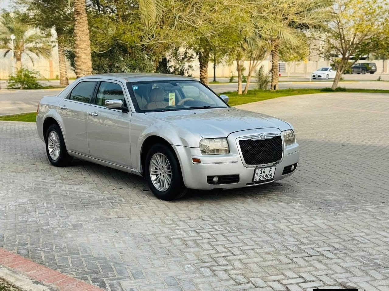 اوباما  مديل 2006 سعر 95 قابل للتفاوض الأستفسار اتصل  ***********  وارد أمريكي حادثها جاملغ امامي فقط بدون دواخل والباقي كفاله بيها مكانات صبغ اثر جراد  شاشه كبيره  داخل بيجي   3500 مكينه وكير مكفولات حداديه جديده تخم تاير  مشروع وطني ب اسمي سنويه ل 30 مكان سياره الديوانية قضاء الشاميه
