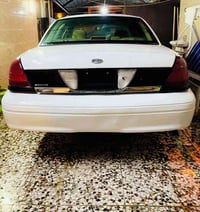 للبيع فورد كراون فكتوريا بوليسي   موديل 2007  مزاد  الاستخبارات السيار...