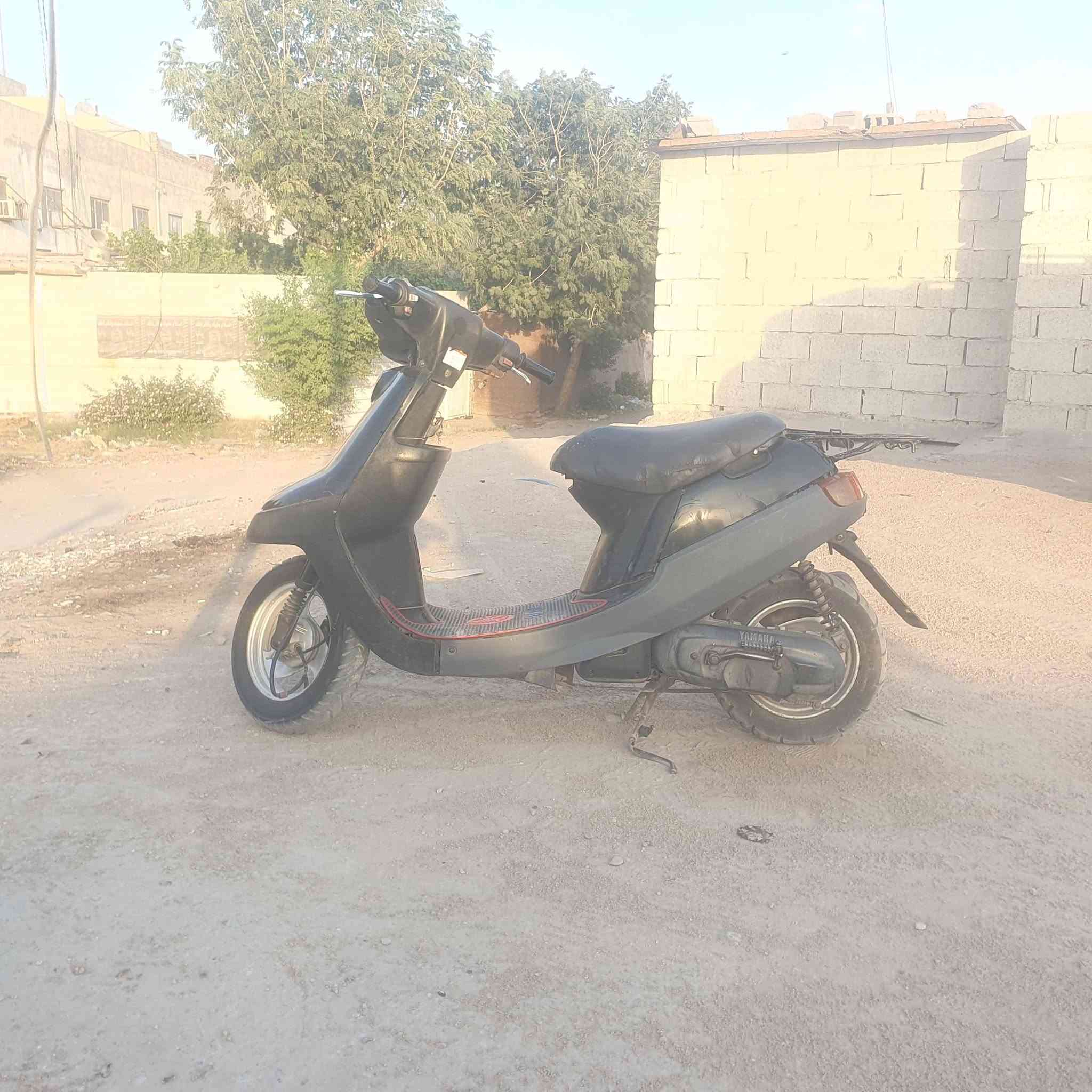 سلام عليكم حبايب دراجه بطه الدراجه تخبل ناعمه وخير من الله بس الكابريتر شويه تعبان الدراجه خير من الله الدراجه مكانه كربلاء السعر 275وبيه مجال قليل جدآ الرقم للأستفسار *********** مراوس منغولي عادي راس براس بس كون نضيفه
