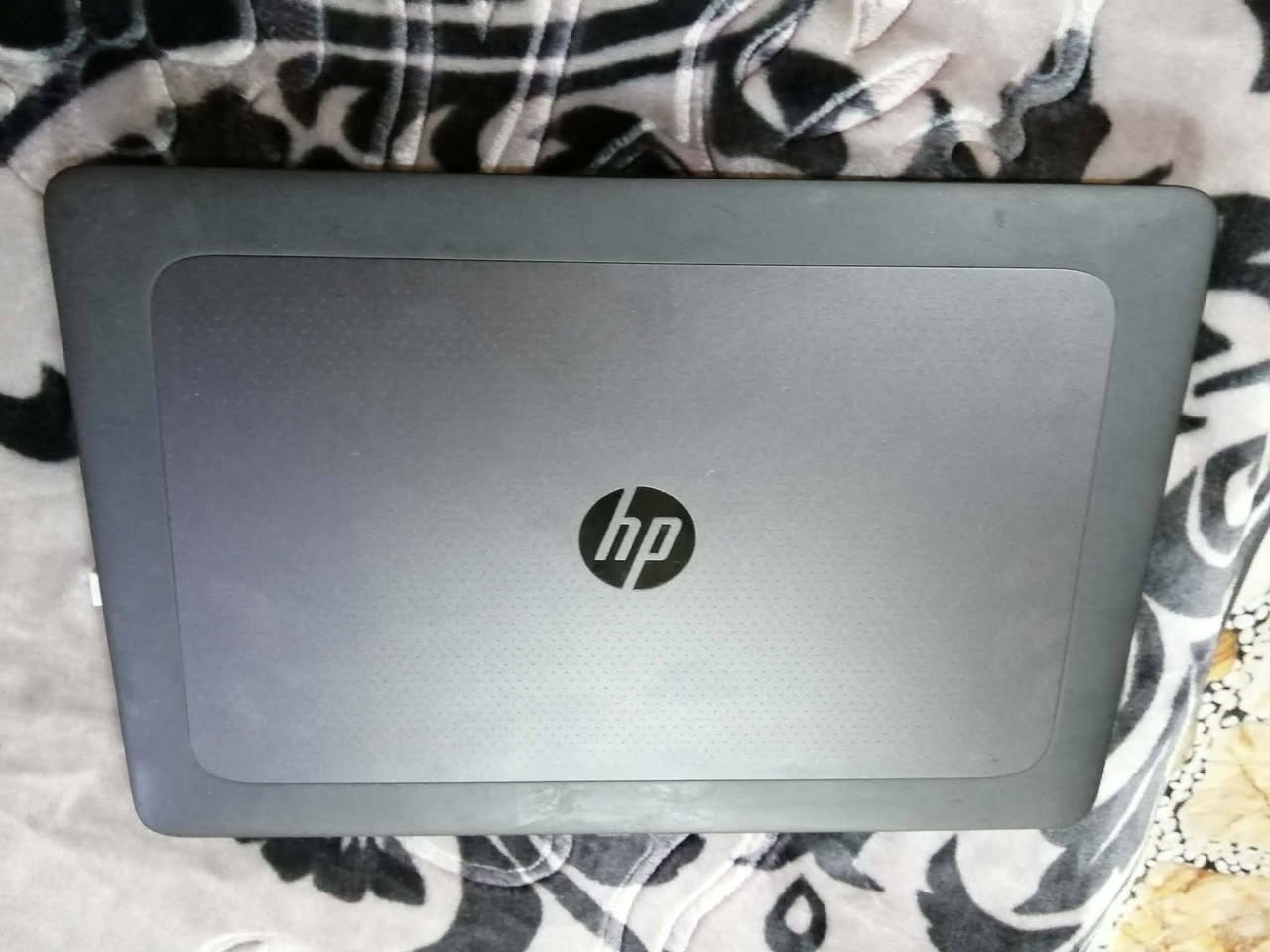 لابتوب HP ZPOK ووركستيشن 
خاصة بالالعاب القوية وبرامج الهندسة
CPU core i7 th6 جيل سادس HQ
RAM 16GB
GPU 4G NVIDIA خارجي
GPU  8G intel داخلي
SSD 1T
SIZE 15.6 فول كيبورد ضوئي
بطارية تشغل 2 الى 3 ساعات
بيع او مراوس بموبايل وكلشي بحكو
محل اسامة الحنش الشوره-شارع-60-داخل القيصرية
***********
