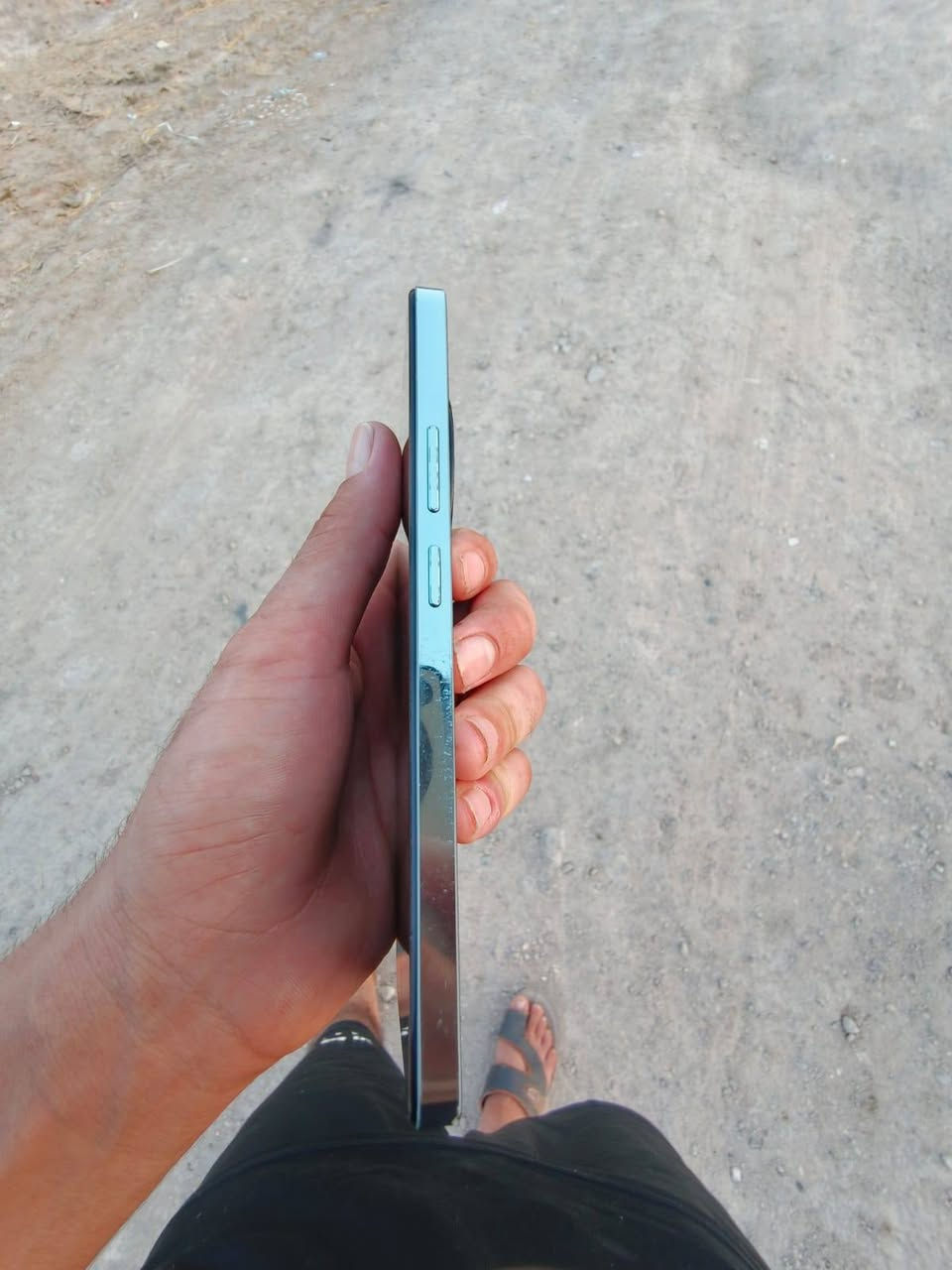 سلام عليكم 
جهاز للبيع ريلمي12+5G
موصفات ذاكره512
عشوائيه12+12
بطاريه5200
ببجي90
الـا استفسار ***********
