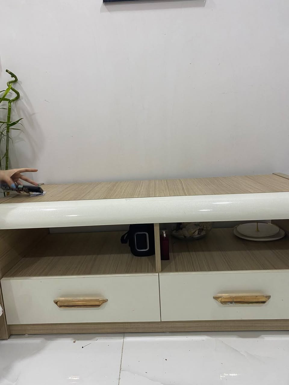 الغرفه بدون ميز تواليت ب ٤٠٠
طبلات ب ١٣٠
مبروه كونفيره ب ٦٠
عنوان جزيره بغداد السياحية كميره اي استفسار ع الواتس اب ***********
