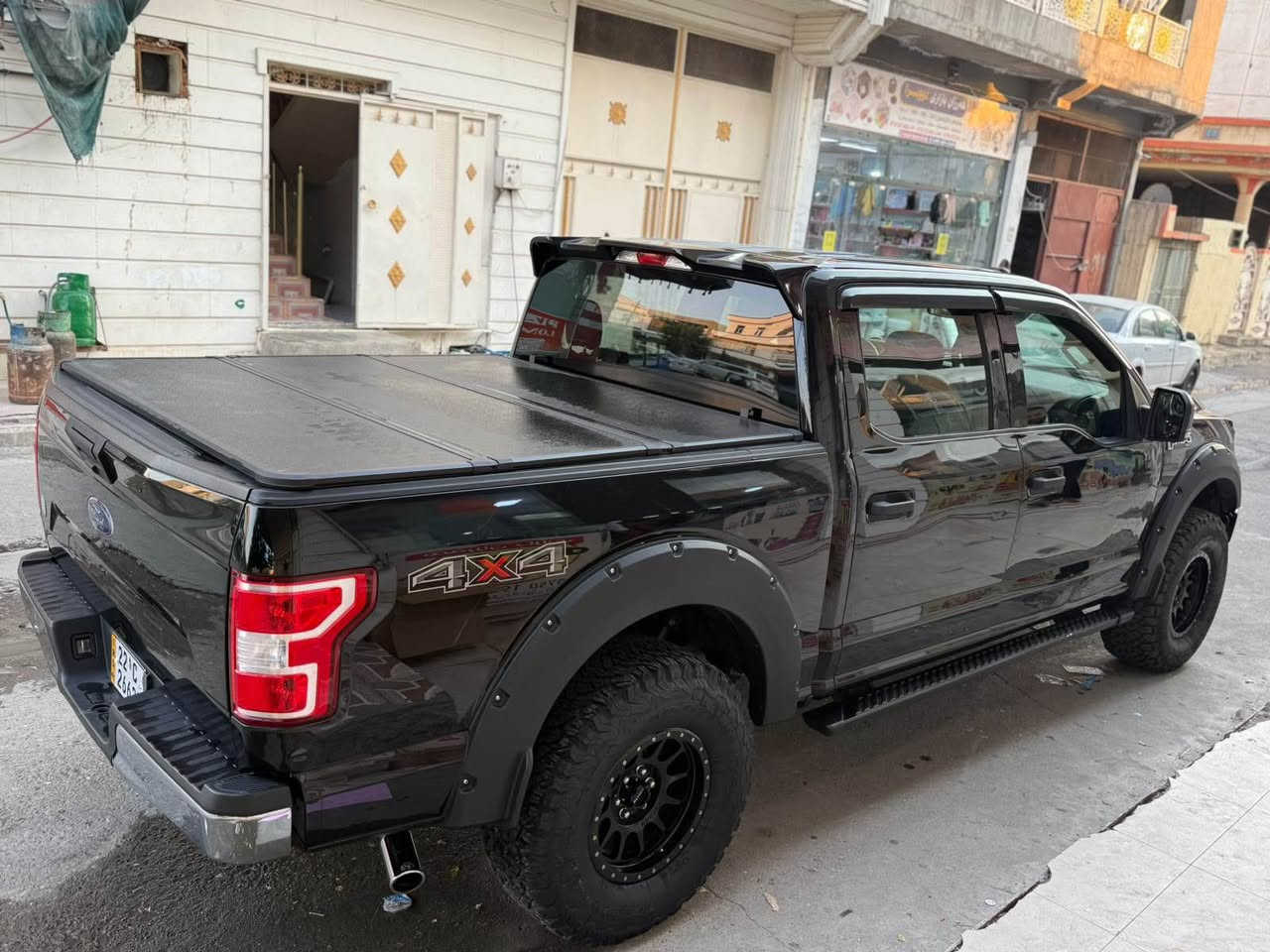 فۆرد ئێف ١٥٠ ٢٠١٩ بێ بۆیاخ کلین v6 xlt لۆک لۆک دەبل ئەکسل 4*4 دەرگا گەورەی بۆدی کورت شاشە گەورە کراوە بە ڕاپتۆر هیچ مەسرەفێکی تێدا نیە کامل کارەبایو گێڕو مەکینەی بە زەمان کامل کامل سێرڤس کراوە هایدرۆلیک و ڕۆنو وو ڕۆنی ئەکسل ٤ تاییە سفر فول جەبەلی تاقانەیە لە جوانی تەنها یەک پەڵە ساردی هەیە هیچی تری نیە تەنها ٦٣ هەزار مایل ڕۆیشتوە ٢٢٩ گەڵاو مەجالێکی کەم ***********ڤایبەر واتسەپ ڕەقەم بە ناوی خۆمەو نوێیە تا ٢٠٣١ السليمانية, العراق
