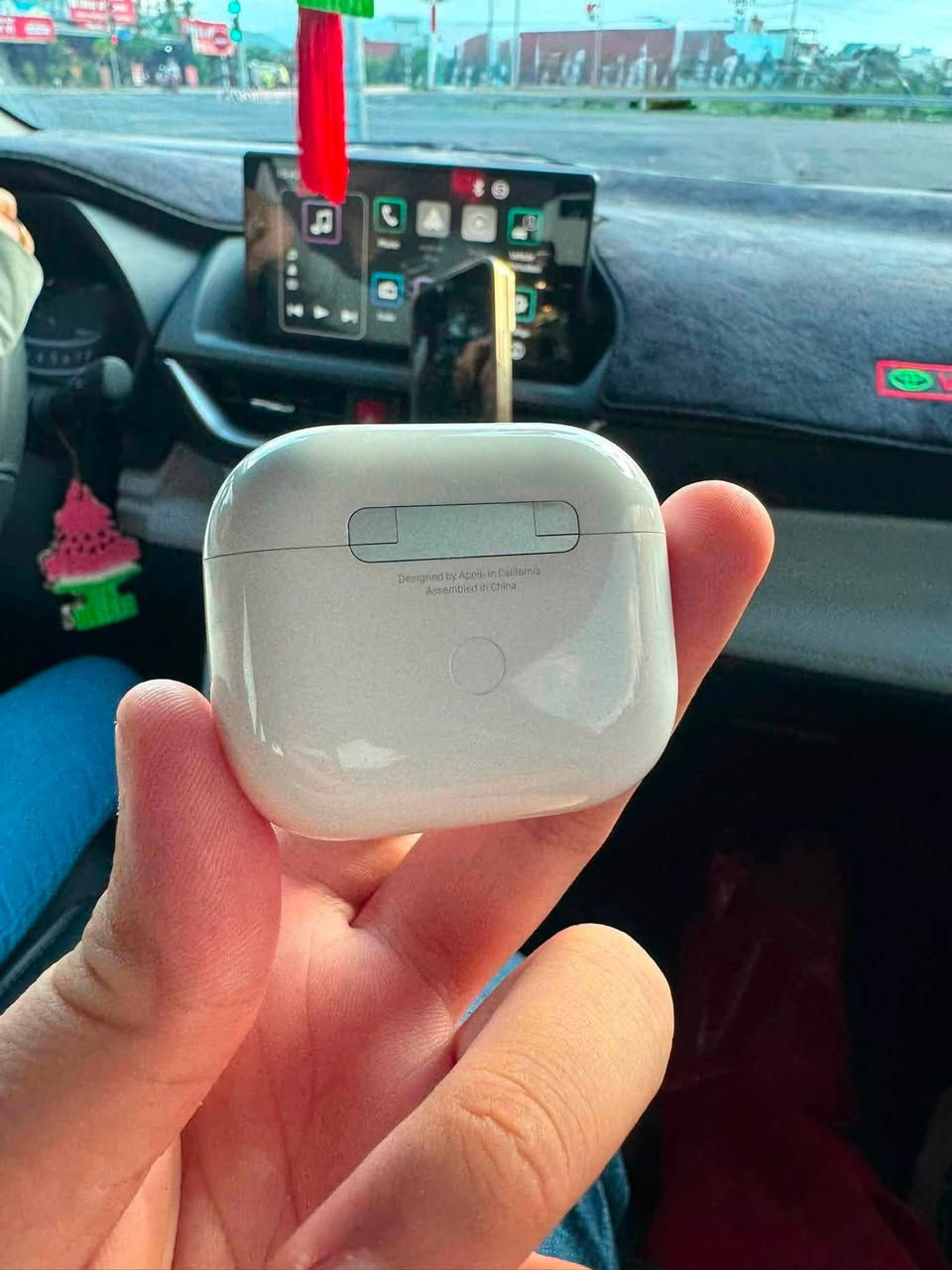 #جديد
Air pods 3   الاصدار الثالث 
اصلي باله أمريكي  ، 
سيريل نمبر بموقع ابل  ~ شركة مصنعه ابل بالإعدادات خاصية العزل الصوتي ، الغاء ضوضاء ~ تحديد موقع ~الصوت الانعكاسي ~ الصوت المحيطي ~ الصوت الثابت ~ متوفرة بيها وبنظافة 98‎%‎ ابيع بسعر الحاوية وبدون ربح السعر 25 وعندي توصيل لكل العراق #مجانا

واتساب ***********
