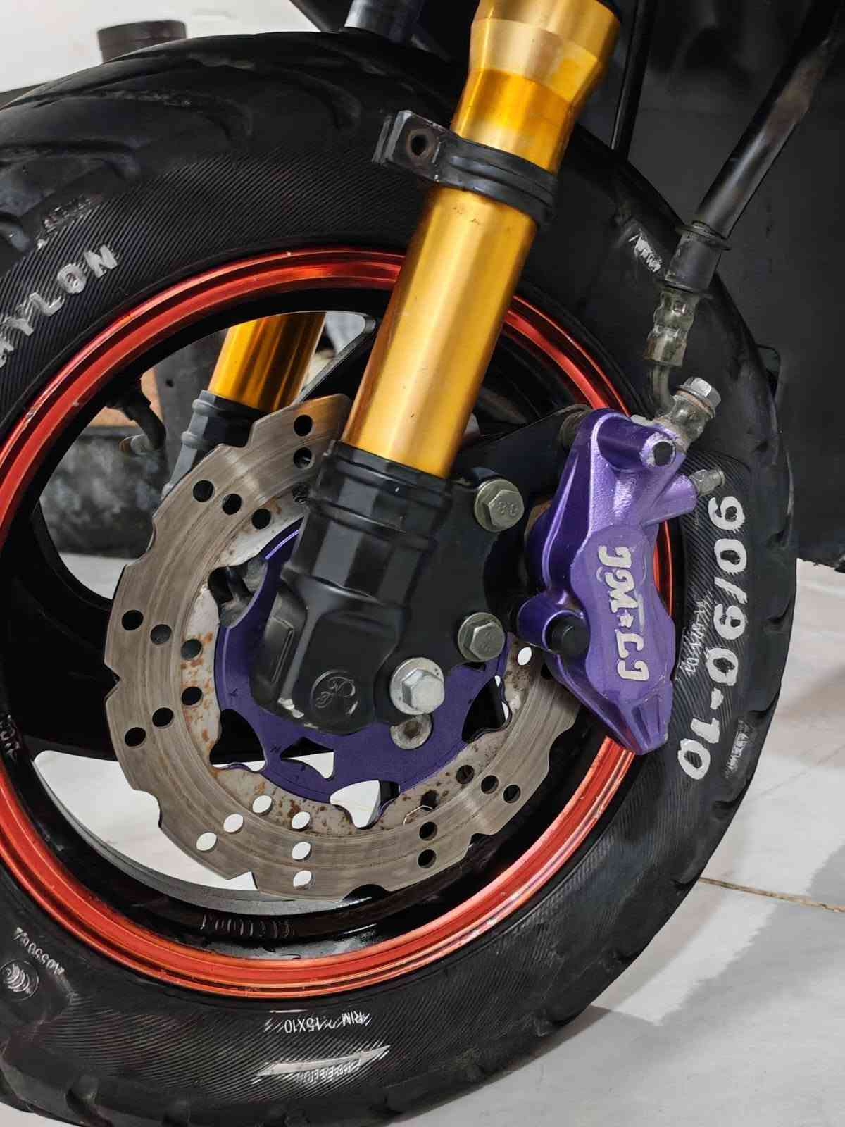 يَآ آلُلُہ سلُآم علُيَگم ۆرحٍمةّ آلُ لُہ ♥  
للبيع دراجه 🛵 ماكس مضلع حديث الدراجه كامله مكمله مكينه ما مفتوحه الكفرات بلاديات 

تخم تاير جديد صدر امامي رياضي  نوعيت JMLJ اصلي  

وياله رياضي  صالنصه  سبايدر كاربون فايبر اصلي 

طسته حلوه دبلات كهربائية كله شغله شاير لايت عالي ناصي

 سكن شاير يمنه يسره  شلعه معدل خير من الله  

اوراق منفيس موجود والدراجه كله مكفوله   

العنوان بغداد الأعلام هاذ رقمي بي وتساب رأسلني وتدلل

 ***********   السعر بلاشش ب 400 سبب البيع صار

 عندي ظرف واريد ابيعه وبل عافيه عله ياخذه تحياتي للجميع 🌹♥
