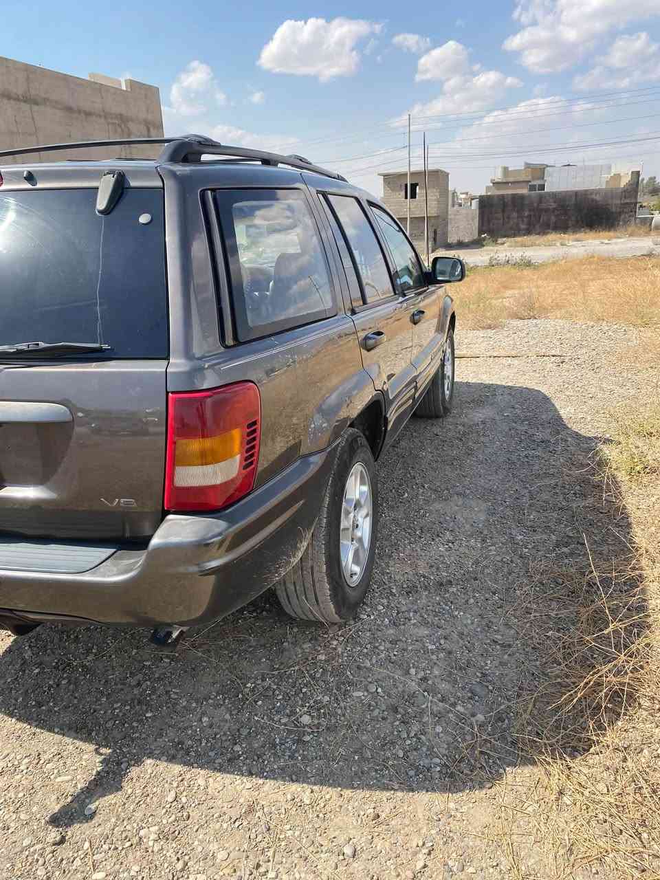 جيب موديل 2000     V8
بي بوياغ سةنةوي بةسةرجووه هەموو گیانی بەشەرت 

سعر54

***********

***********

