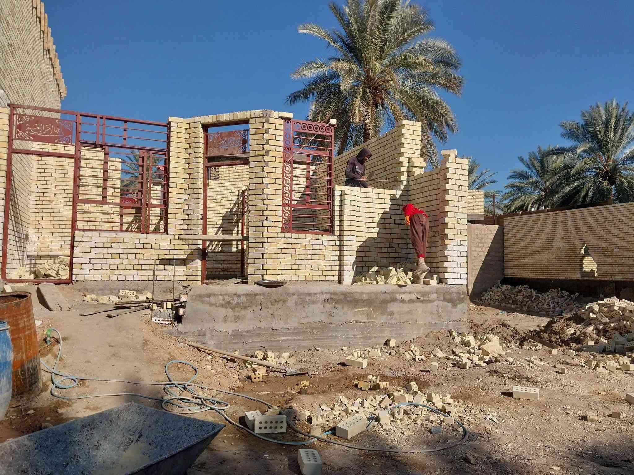 خلفة بناء • كادر متكامل • درجة أولى