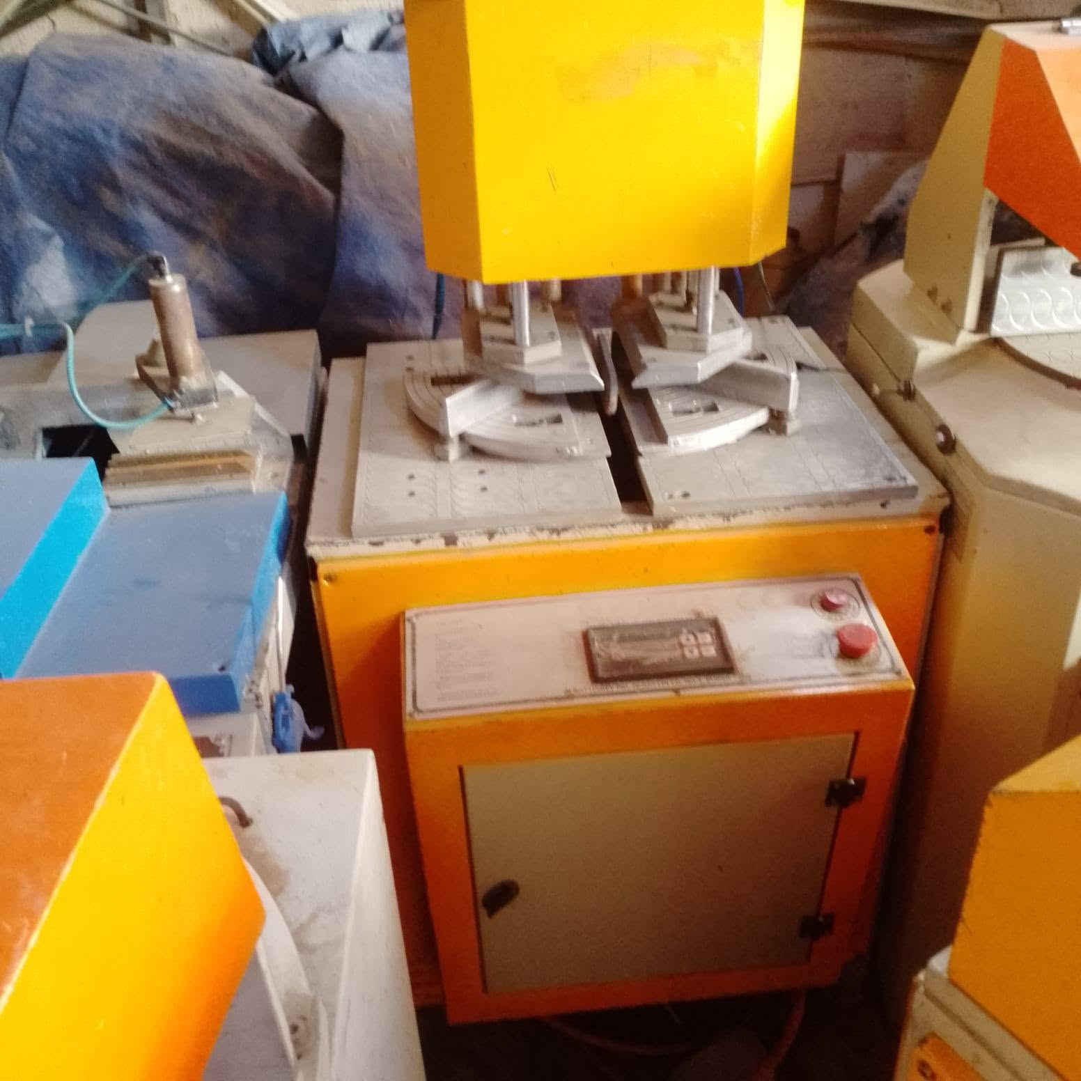 سنكل PVC • ٥ قطع • كركوك