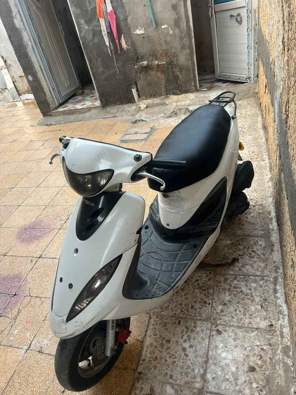 سلام عليكم شباب دراجه كامكو لل بيع مكفوله شلعه ومعدل كهربايت كلها شغاله من طول لل طول سعر250وبيها مجال خاص ماكو مكلف بل نشر ***********
