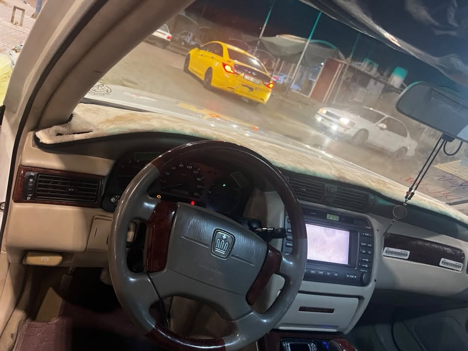 سلام عليكم ملكه أدوات  گصه قماره ديفور الزغير كرستال السياره فول ماناقصه برغي للستفسار اتصل ***********
