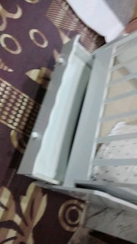 جربايه اطفال طول 120 يوجد فيه مجر و يوجد فيه دوشك خالص بيه تكفي لحد عم...