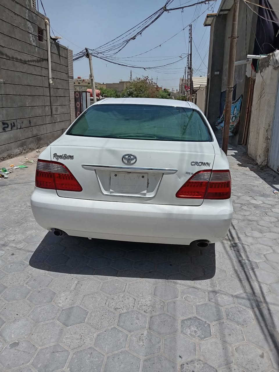 شاهين موديل 2007 شاصي80مدفوع كمرك سياره دكمتين السعر 75وبيه مجال رقم مبايل*********** النجف الاشرف
