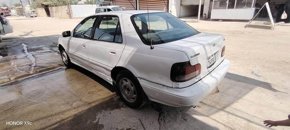 سلام عليكم هونداي النترا موديل 94 سياره بلاديه بيها بيبان الوره والدوار صبغ وتصليح بدون ضربه مكينه بيها بخارشوصي تخبل  غرفتها حلوه سياره مدوشمه كشنات كاعيه سياره حلو مال جناي رقم بغداد نكليزي سنويه ل2027 مكاني نجف 22 سعر
 *********** @إشارة

نص مكتوب في الصور:
- HONOR X9c