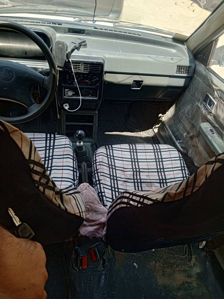 للبيع سايبا 9 محرك و كير وحدادية وتبريد وي السويج ترايك وين ما يعجبك رقم بابل السيارة بالنجف 
*********** النجف, العراق
