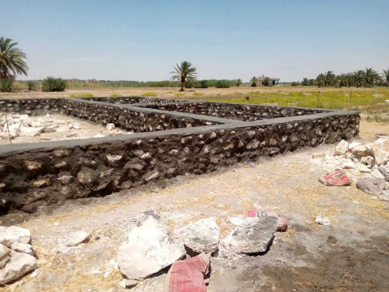شغل حجر حسب الطلب باشراف البناء علي ال مري اتصال على رقم ***********
