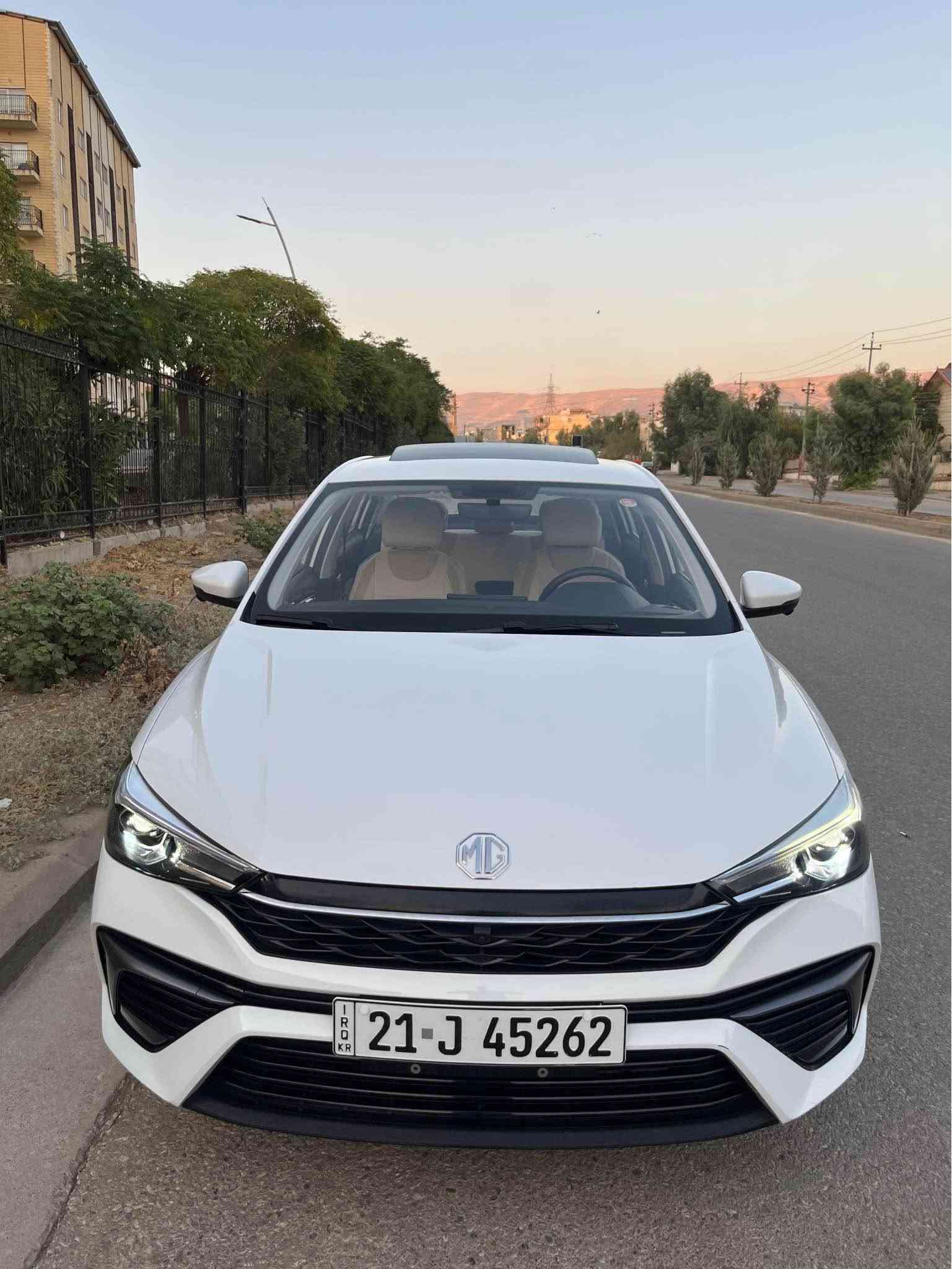 mg 5 luxury 2025 18’000kmڕۆشتووە ٢چاڵی بچوکی هەیە جێی باس نییە سەیاروکە زەمانە و فول فولە *********** نرخی ١٢٦ السليمانية, العراق
