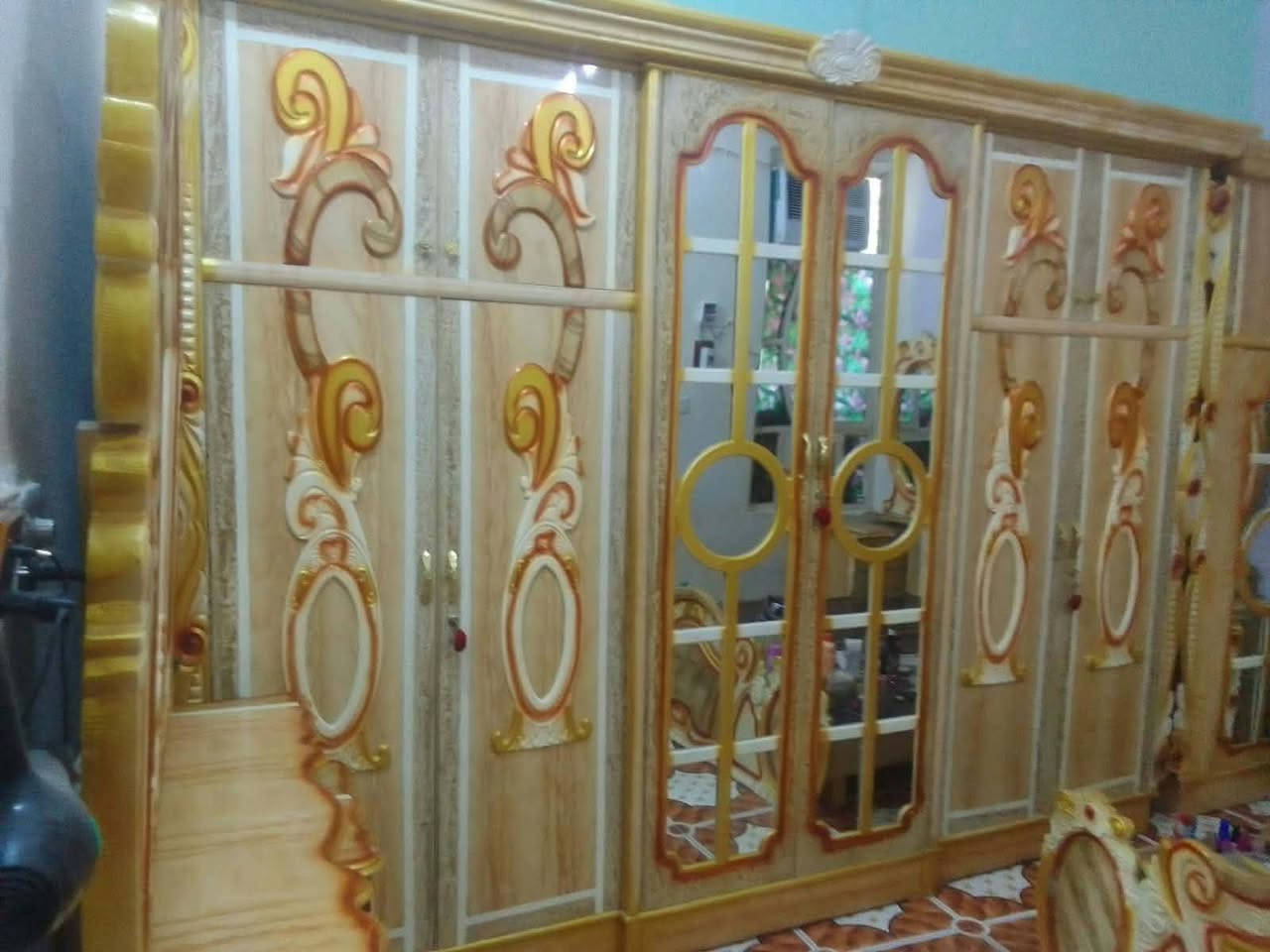 غرفه للبيع ***********تصو على صاحبه
