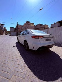 عليكم كورلا للبيع فقط مديل ٢٠٢٤ شكل لامريكي رصعه صغيره بل باب الخلفي ج...