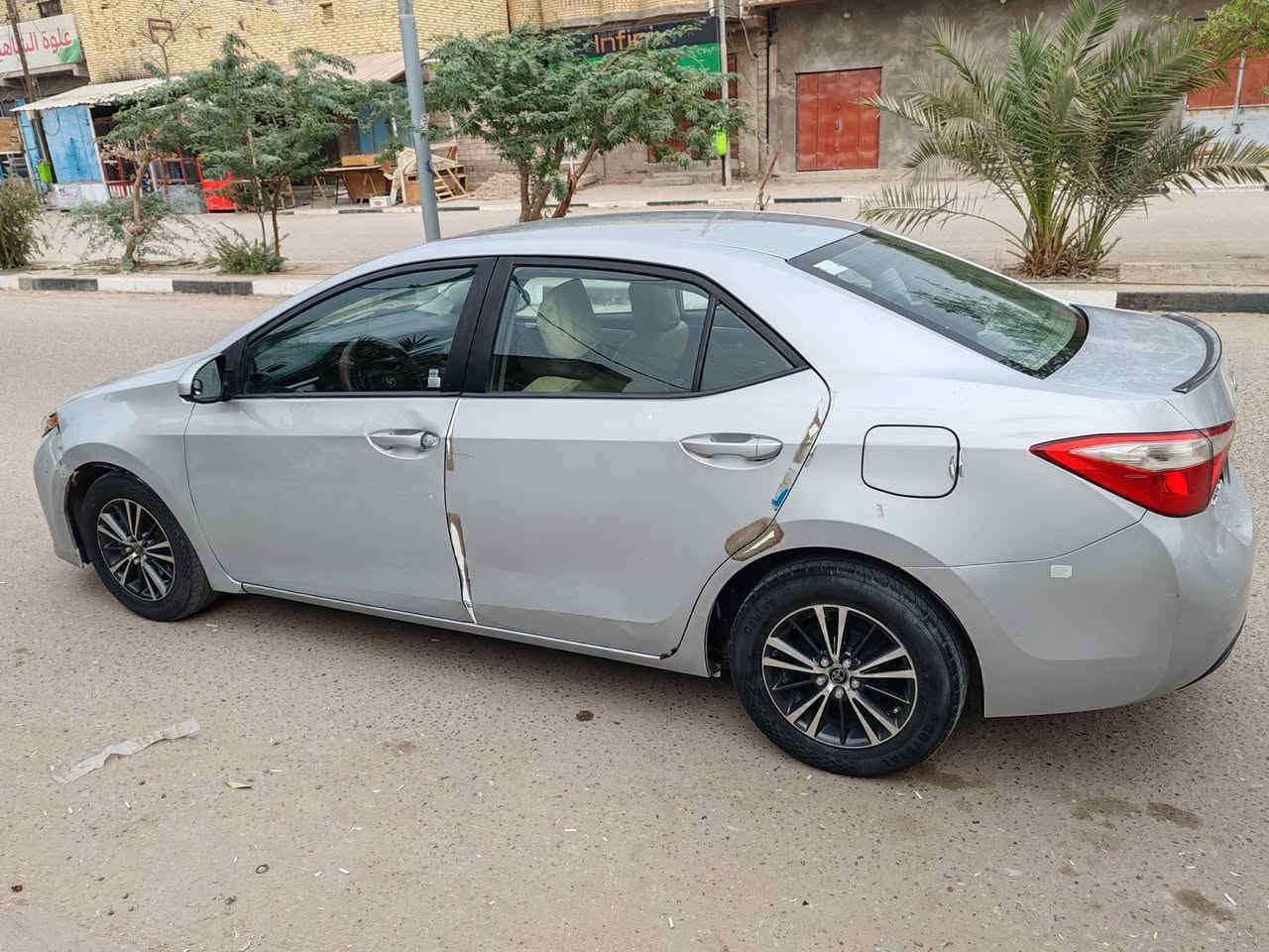 كورلا 2015 وارد امريكي حادثها بالمقدمه محرك 1800 للبيع تجي تفحص وين ماتريد السعر 95 للأستفسار ***********
