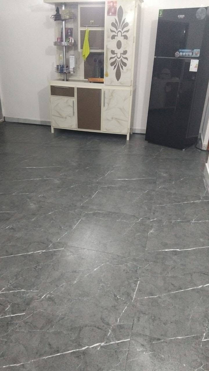 السلام عليكم بيت تجاوز للبيع الزعفرانيه سعيده تجاوز المقلع قرب معمل الزيوت ب١٦ بناء ٢٠٢٥ كاع بورسلين سكف سندويش كبل تجي تكعد مايحتاج اي شي بي كهرباء وسحب ونت سخان تانكي ماطور للاستفسار اتصال ***********
