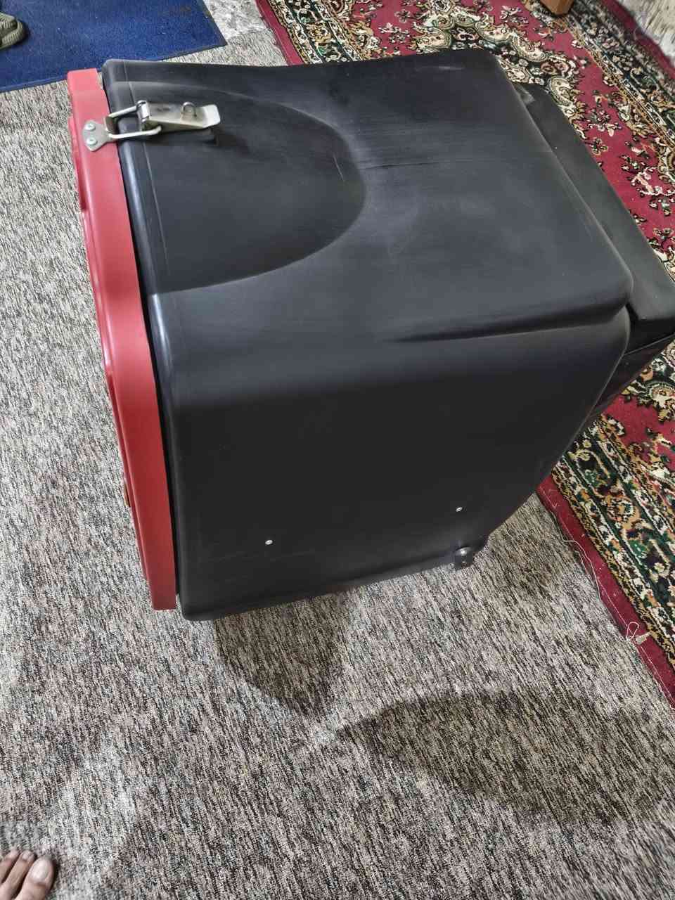 صندوك مستعمل سبوع جديد هوه والتجوه السعر ٤٠ ألف مكاني نجف ***********
