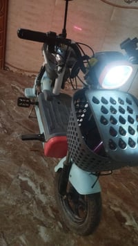 دراجة شحن كهربائية • مستعملة نظيفة • النجف