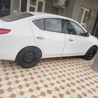 نيسان صني هندي مكفولة كفالة عامة بس بيها اليم السايق شوية مرجع بارد تح...