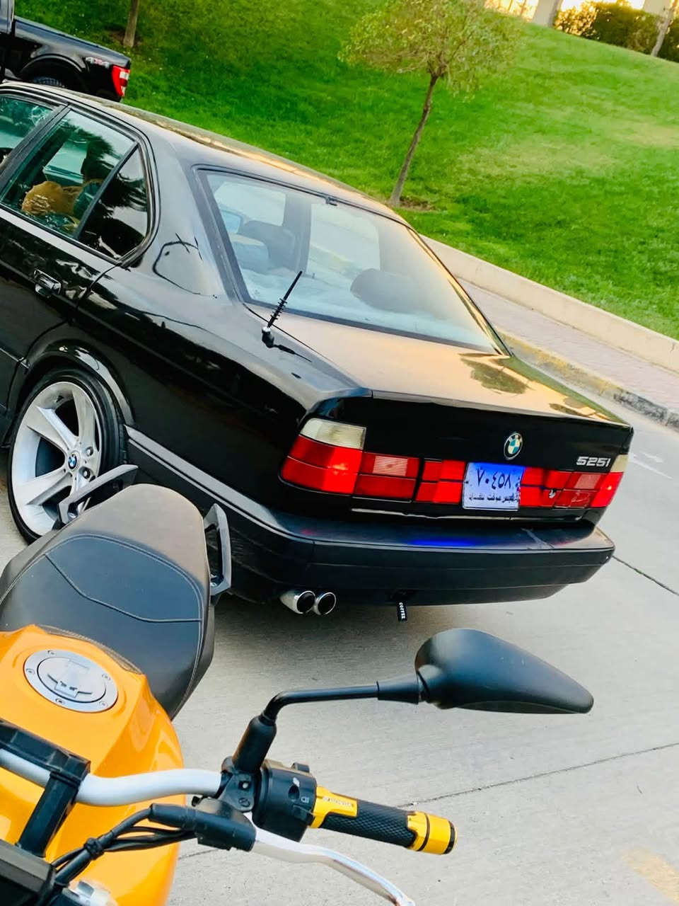 بي ام 525i • اتوماتيك • زينون
