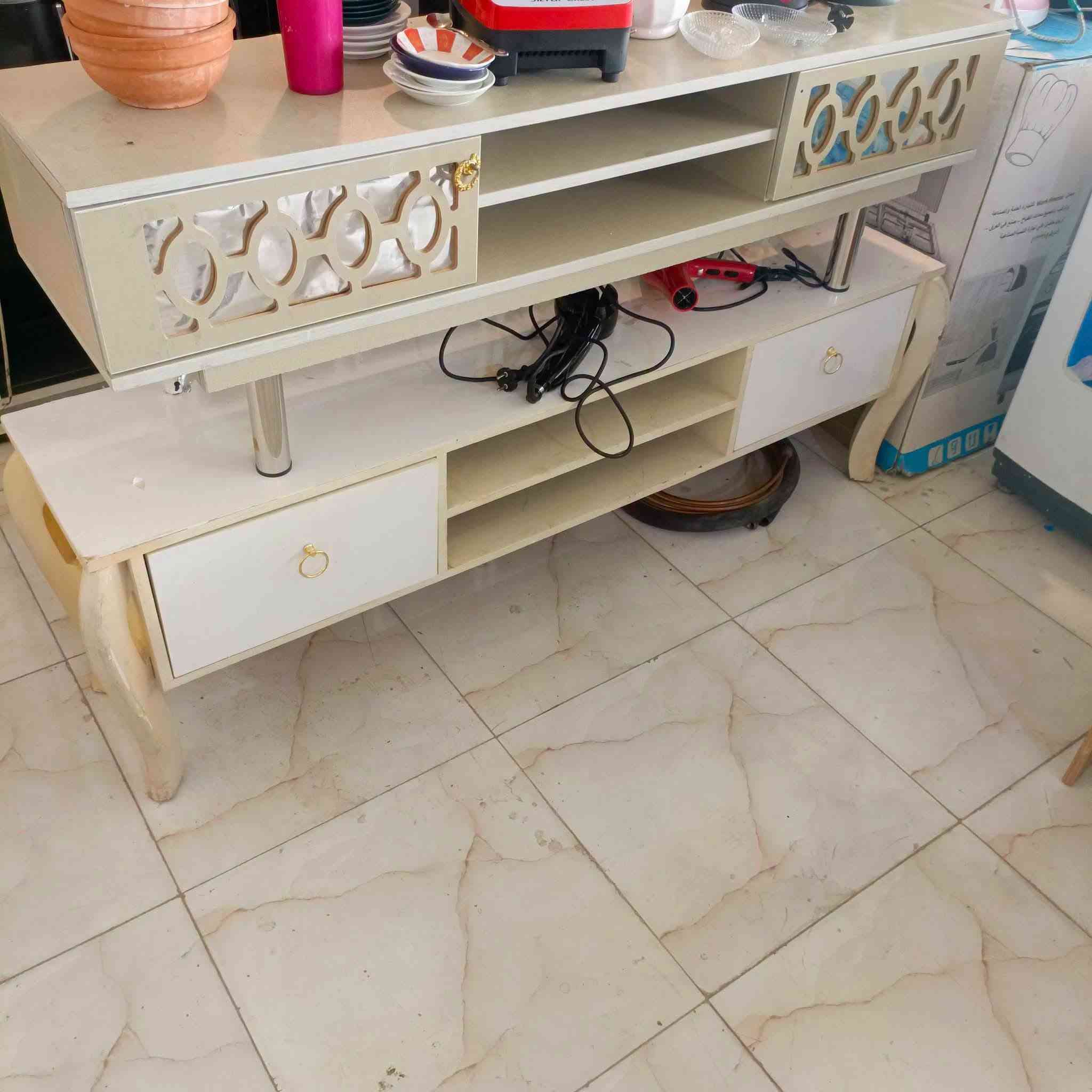 السلام عليكم غراض منزليه شماليه اخو الجديد للبيع
المكان لطيفيه لافوج لااول
***********
***********
