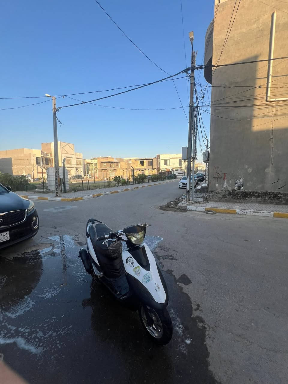 السلام عليكم دراجه ماكس عدله للبيع الدراجه مفتوحه بوشه 55 تشتغل نكره سلف شلعه ومعدل فول خير من الله باقي التفاصيل خاص رقمي للتواصل ***********
