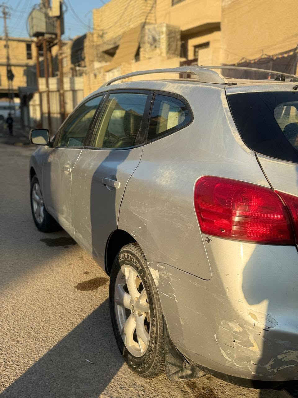 سلام عليكم نيسان روج ٢٠٠٨ وارد ياباني
بيها صبغ احزام للجماليه 
التبريد شغال كير و مكينه انضاف..المكان العبيدي حي الرئاسه شارع ٢٠ 
السعر ٧٥ ورقه وبيها مجال 
رقم الهاتف. ***********
