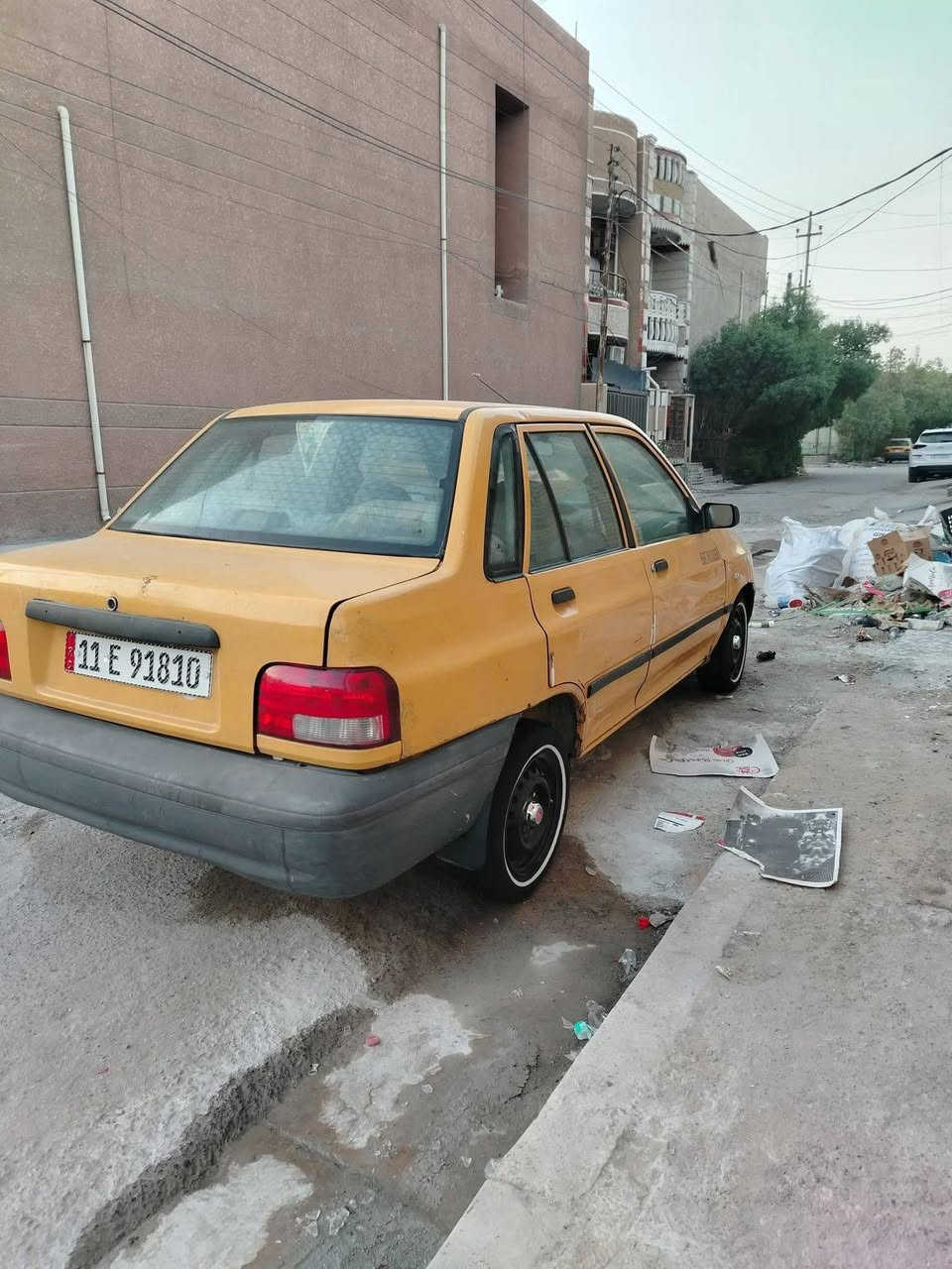 سايبا موديل 2013 سياره كلها بلادي حته كشنتات بلادي لا ضربه ولا تبديل شاصي واحد معمر ت بريد شغال كهربائيات كلها شغاله بيها شاشه اندرويد السياره من أشغلها دخن نوب تكطع بعد بس متنقص ابد سنويه لل31 هزه جديده مصفر غرامه وهيئه  بس ابيع مكاتبه مروري شرط التحويل مكاني بغداد الحبيبيه سعرها 24 اذا مو شراي لا تخابر ابد بشرفك ***********
