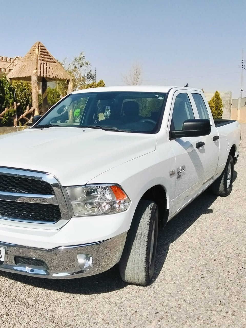 السلام عليكم
للبيع او مراوس 

دوج رام كلاسك موديل 2022

مواصفات SLT امريكي

رقم اسليمانيه جديد 

باب قصير

محرك V8

تشغيل عن بعد

گير ماوس 

ضرر جاملغ الخلفي 

ماشيه 55,000Km

هـ***********
