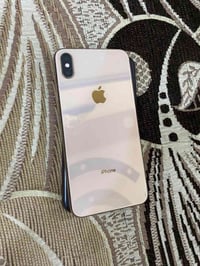 ايفون XS ماكس • ٢٥٦ • نقطة سودة