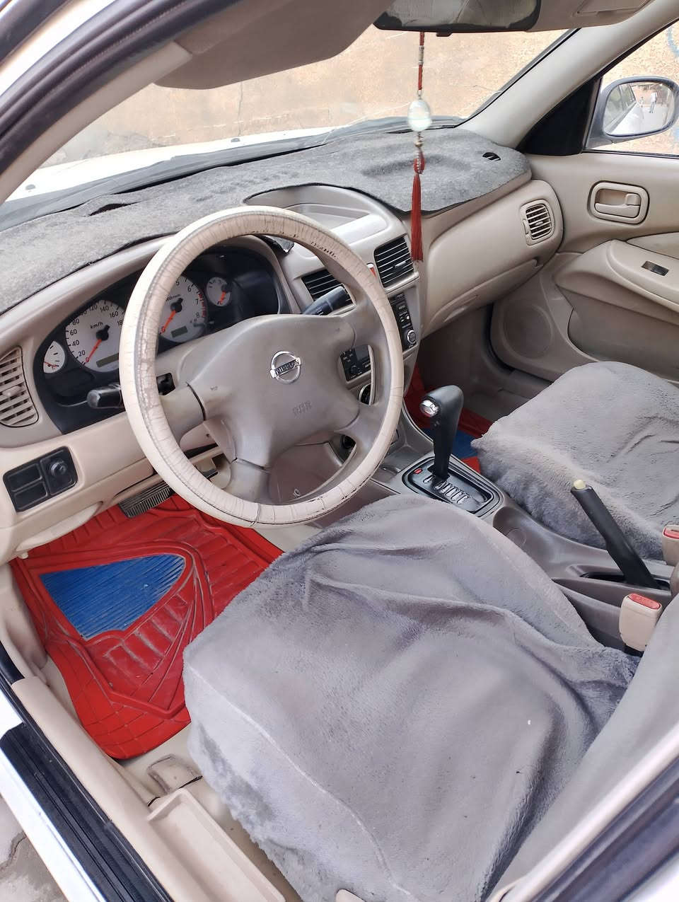 نيسان صني • ٢٠١٠ • بغداد