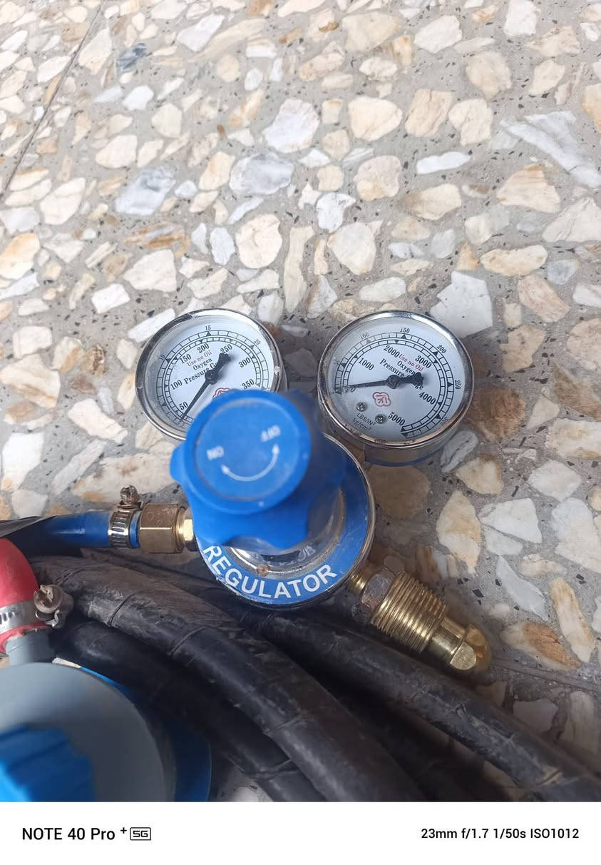 ما مستخدمات هواي قيم وخذ
بغداد العبيدي ***********

