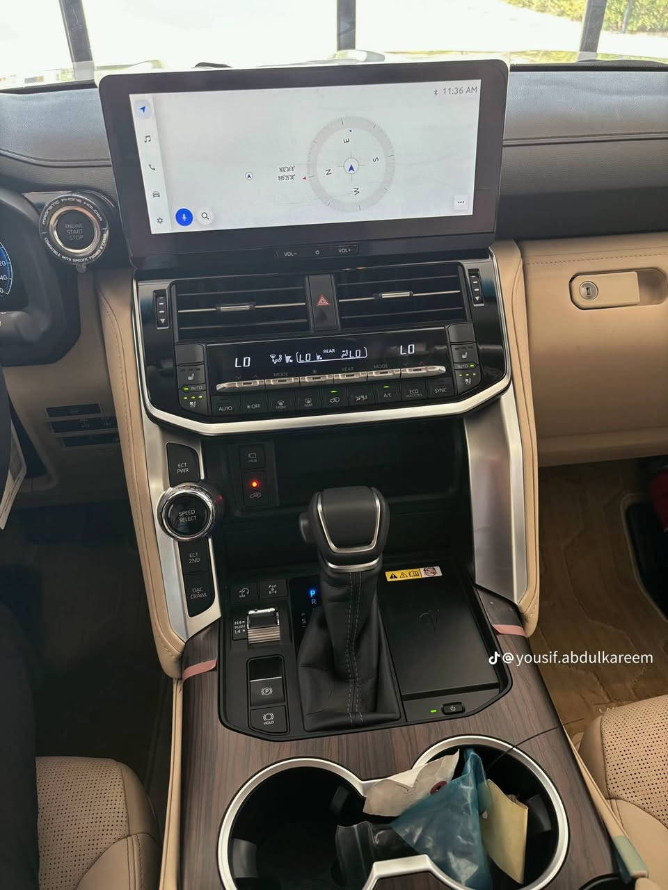 لاندكروز vx.s لمتد ضمان شركة ساز زيرو محرك 4000 كاميرات محيطيه رادارات اماميه خلفيه جانبيه نقطة تحديد مسار سياقة اليه نشرات ابواب وكراسي الكل تدفئه تبريد رقم بغداد بسمي هواي بعد مواصفات  مكاني النجف الاشرف 
***********

نص مكتوب في الصور:
- @yousif.abd
- @yousif.abdul
- @yousif.abkulkareem
- @yousif.abdulkareem