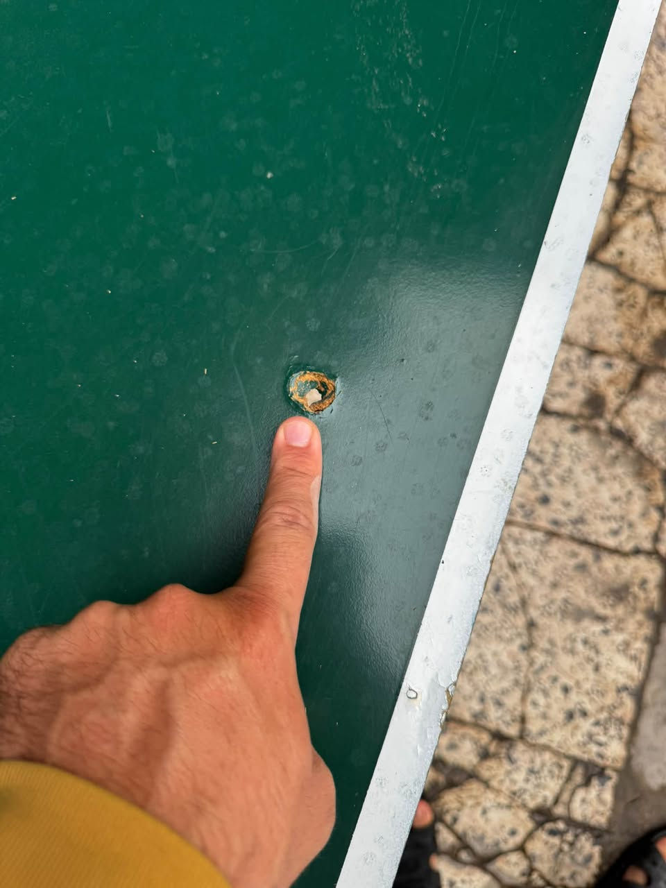 منضده • بها طلقة • بغداد كراده