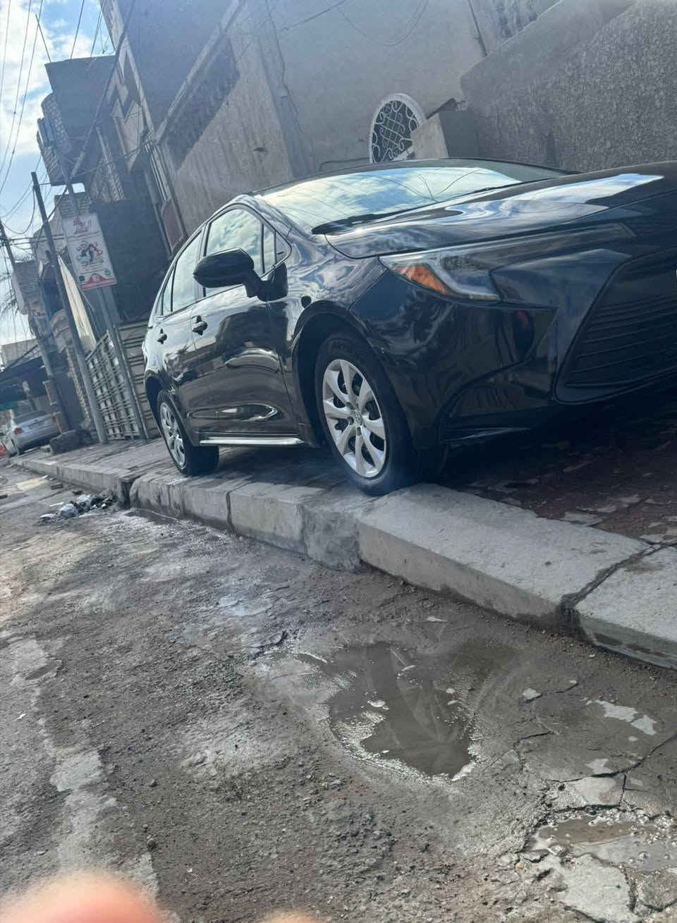 كورلا هايبرد للبيع موديل ٢٠٢٤
بيهه فقط الجاملغ مبدل
بدون ايرباك
بدون دواخل
رقم بغداد بسمي حره
مكاني بغداد الدوره 
بسعر مناسب الاستفسار ***********

نص مكتوب في الصور:
- 2024 Toyo... bid.cars هل تريد ترجمة الصفحة؟ من الإنجليزية إلى العربية ترجمة
- 2/14 1:1 2024 Toyo... bid.cars
- 2024 Toyo...
- bid.cars
- 3 / 14
- 1:1
- 2024 Toyo... bid.cars