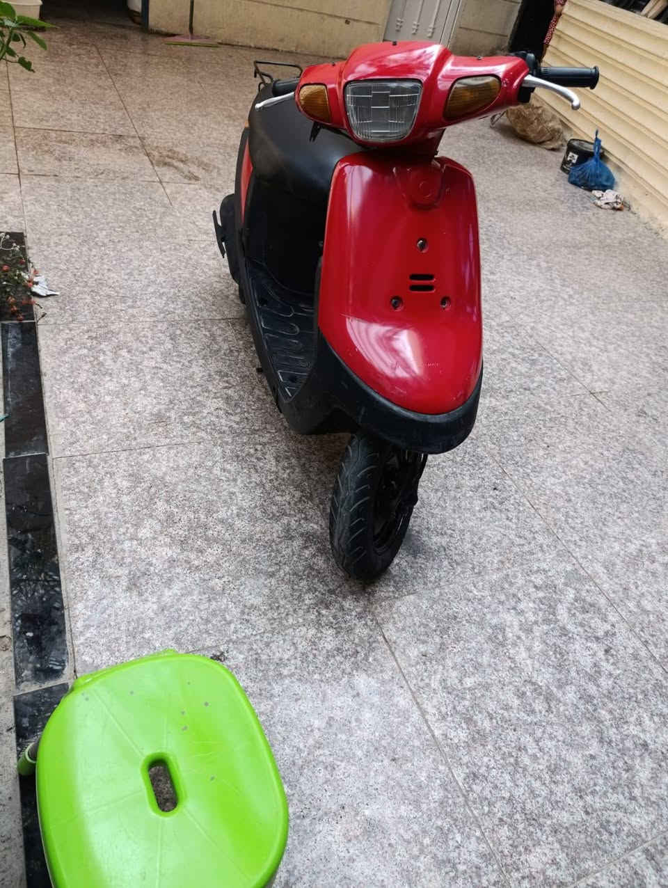 السلام عليكم
دراجه بتره أحمر طماطي
حلوه ومرتبه وسعره مناسب ٢٢٥ وبيه مجال قليل
ناصريه الصالحيه
***********
بيع او مراوس بدراجه جديده ونطي فرق عادي
