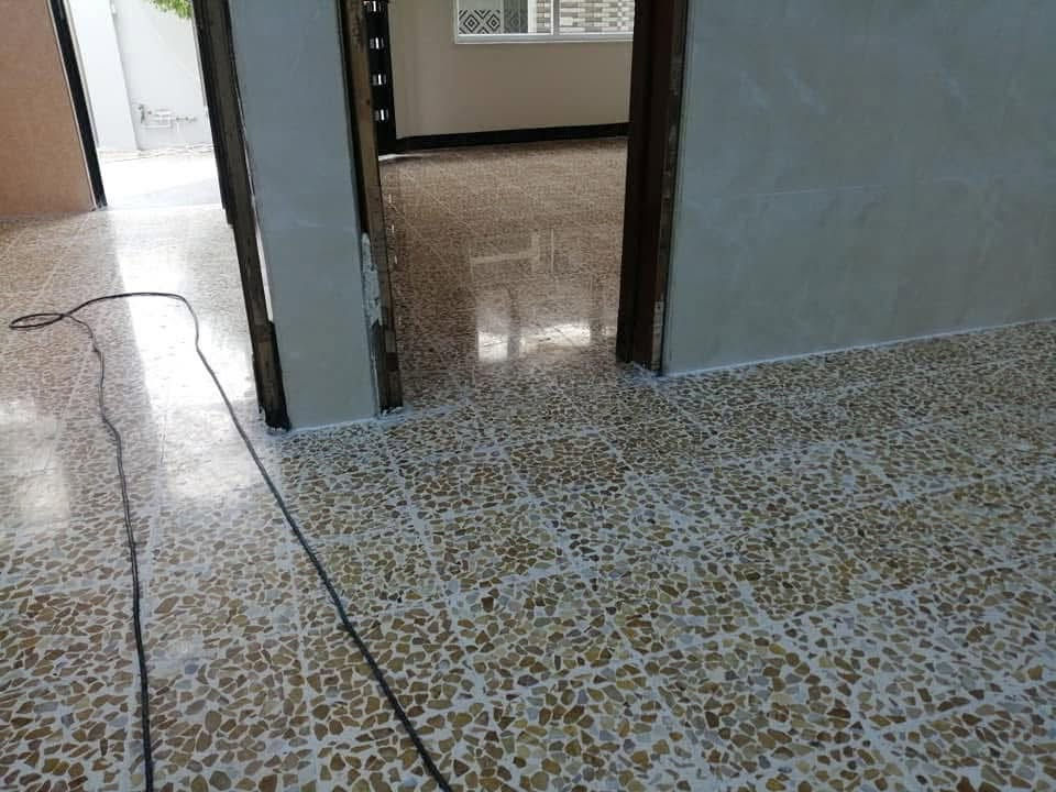 جلي موقعي كافة انواع الكاشي و المرمر
والكرانيت والصب👷‍♂️ كادر متنقل في جميع 
محافظات العراق باسعار مناسبة💸 
للستفسار((***********) او مراسله الصفحه 👍✅/***********
