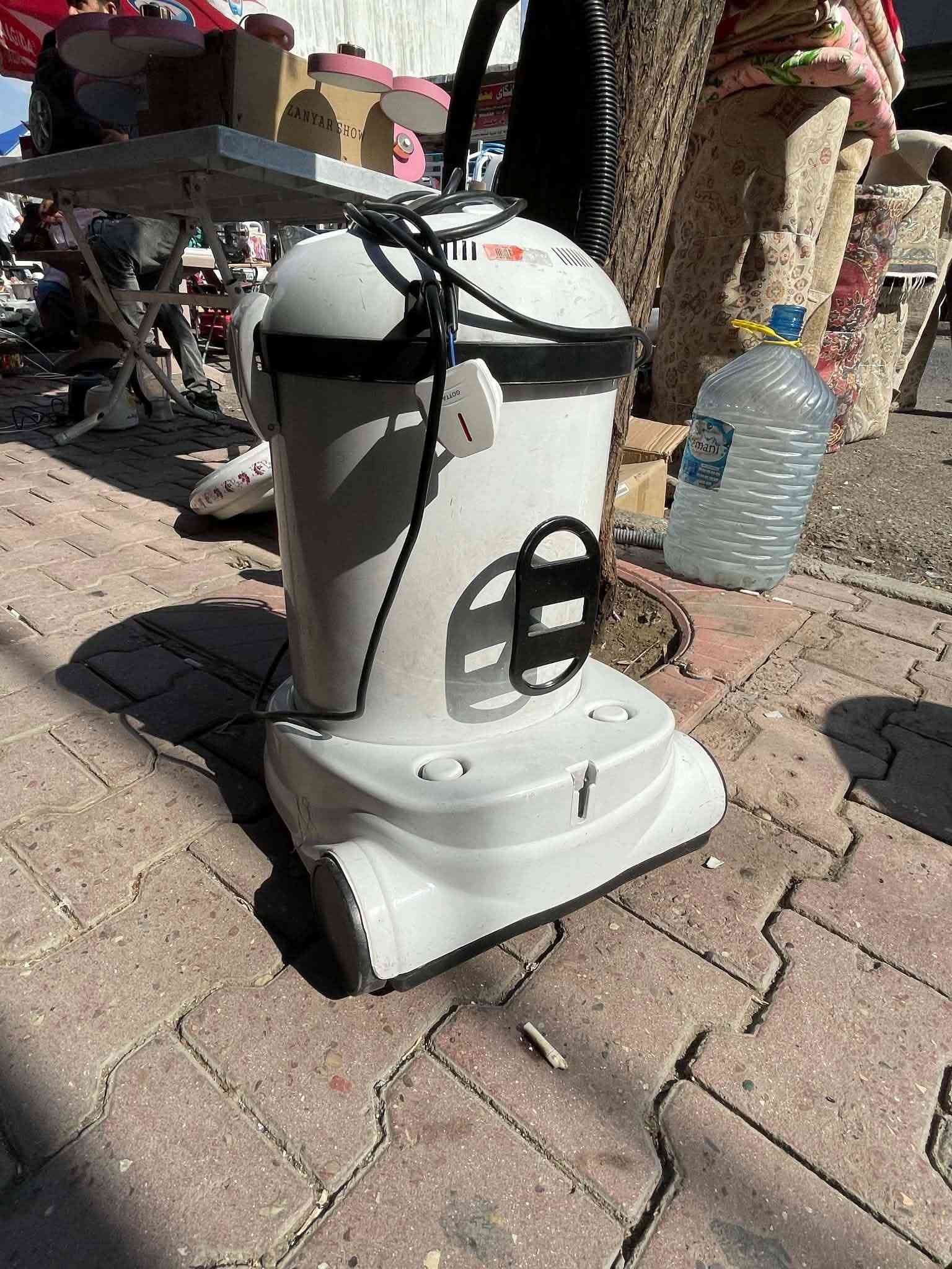 السلام عليكم اجهزه كهربائيه نضيفه وجديده اثاث منزل نضيف وبأسعار مناسبه توصلك لباب البيت مجانااا المكان السليمانيه للإستفسار اكثر التواصل مع هذا الحساب https://www.facebook.com/tlal.jsam.2025
أوالاتصال بالرقم ***********

نص مكتوب في الصور:
- 55
- 65
- 60
- 20
- 30
- 25 مع الطاحونة
- 50
- 85