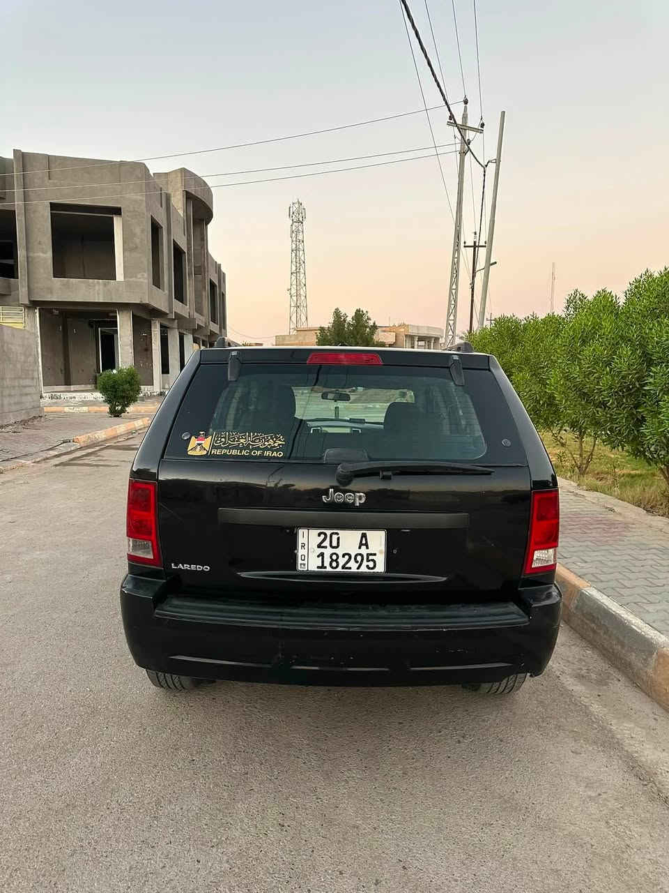� للبيع أو المراوس بأحدث 🚨
🖤 Jeep Laredo 2008 🖤
لون أسود — 🔥

✅ 4 قطع صبغ — بدون دواخل
✅ الكير شرط
✅ المحرك شرط
✅ التبريد شرط
✅ الكهربائيات كلها شرط
✅ الصدر 80%
✅ سيرفس جديد قبل كم يوم 🔧
✅ السيارة بأسمي
✅ السنوية نافذة الى 2028 📄

📍 الموقع: المنصورية – ديالى

***********
