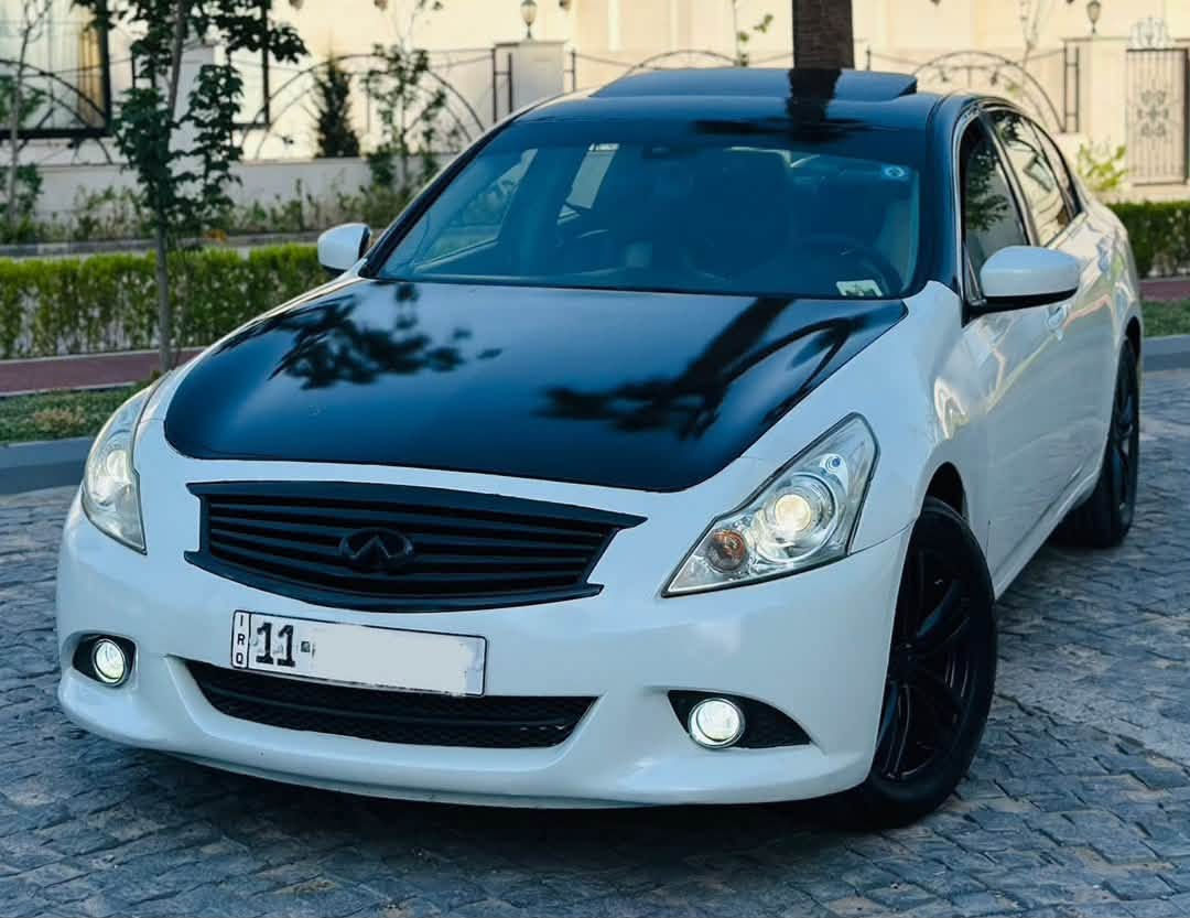 السلام عليكم
للبيع او مراوس 
نيسان انفنتي 2013 G37
محرك 3700 💪
كير اوتو 
المواصفات
بصمه 
سلايد فتحه سقف
شاشه وسائط
تحكمات سترين
شفتات ستيرن
كشنات جلد
كشنات كهرباء
سستم صوت سماعات
ويل كب 18 
لايتات زينون 
بك لايت LED
اخوان سياره جاهزه للاخير 
اخوان سياره طابه كلين لاكن هنا بلعراق صاير بيه صبغ خشم جاملغ + هلال جاملغ خلفي
بدون اي دواخل 
(لغد شاصي ايرباك كفاله )
السعر 109  ورقه  مجال ماكو هيج سعر بهيج نضافه بلعافيه على الياخذه 
مكان السياره بغداد بسمايه 
للاستفسار
***********
