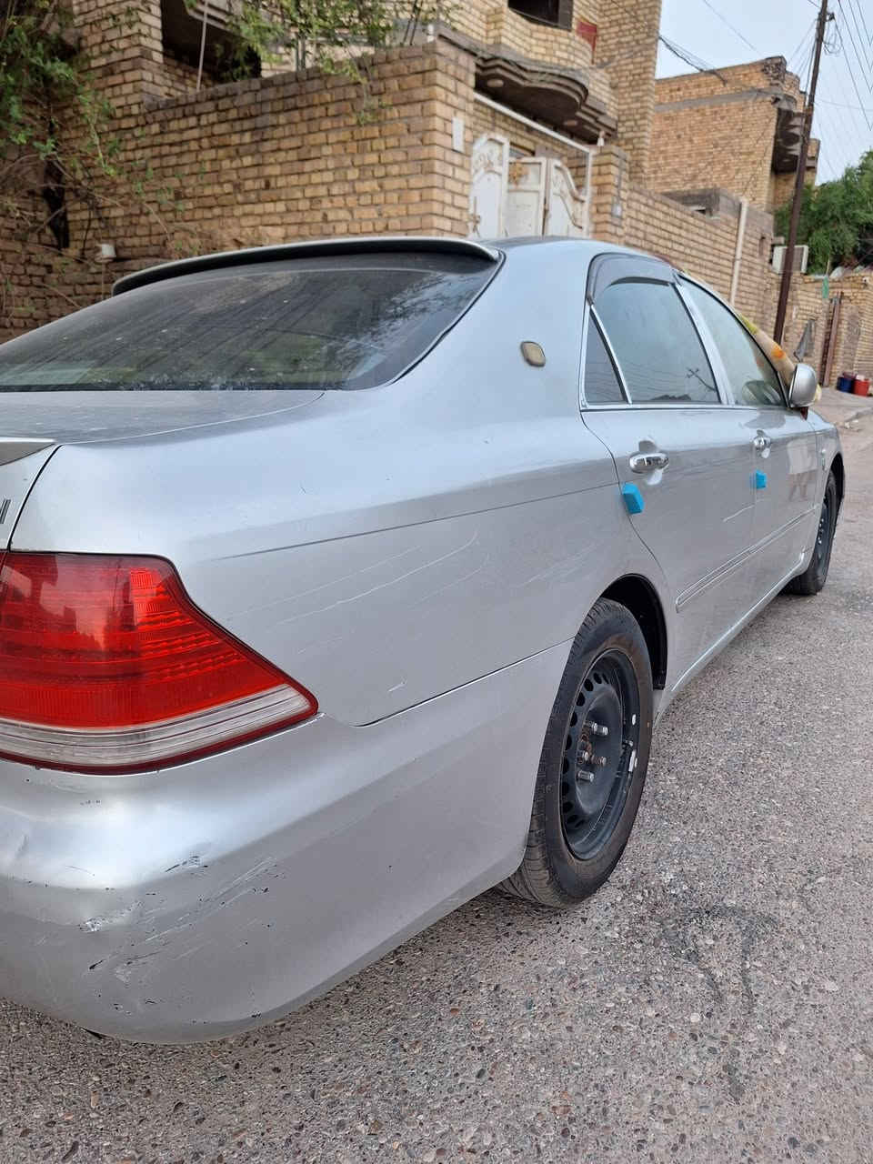 شاهينه للبيع مديل 2004 / 182

سعره 35  ورقة 
***********
