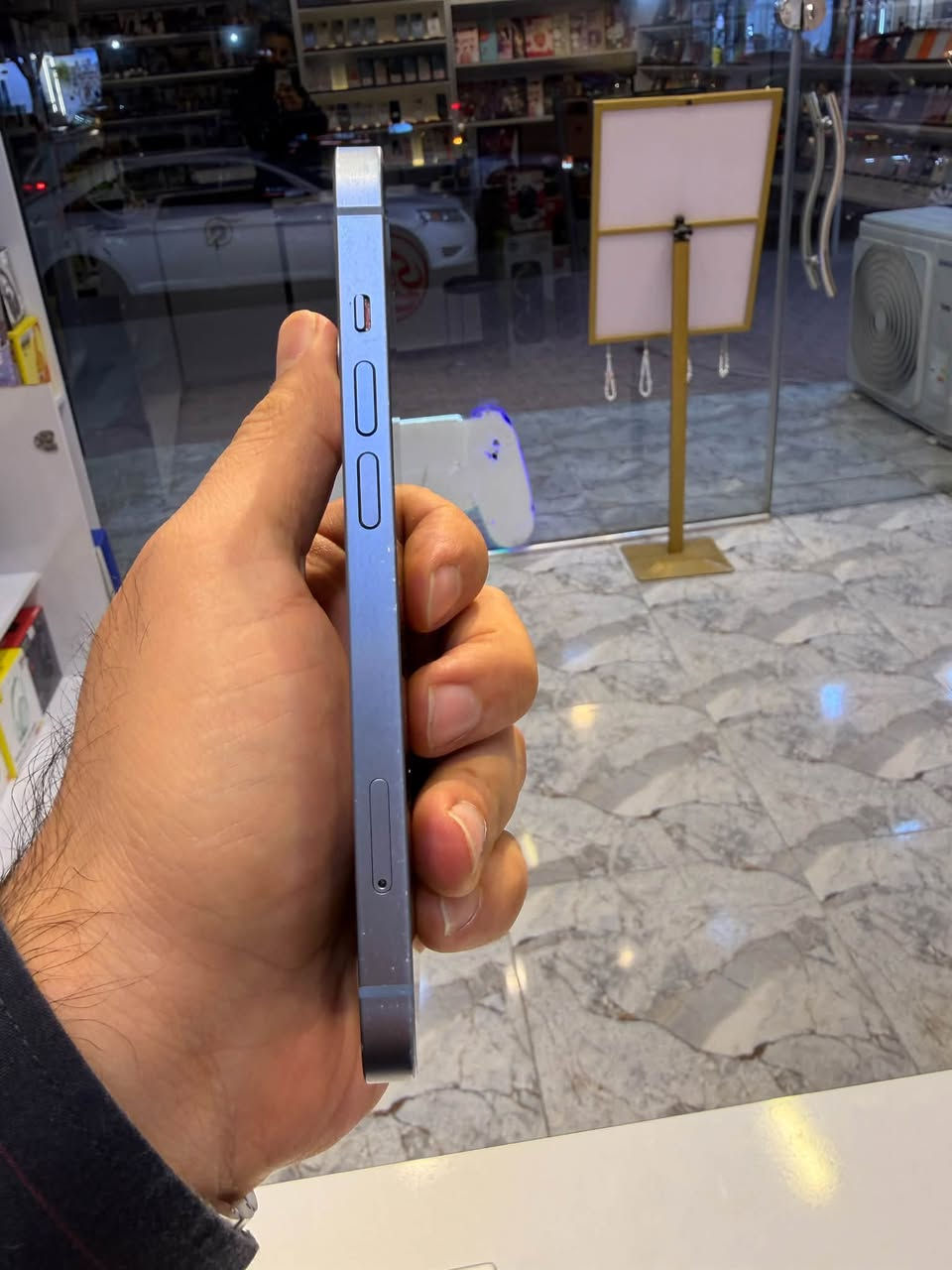 📱 iPhone 14 العادي 🩵
🔹 اللون: سمائي 🩵
🔹 النسخة: شرق أوسط
🔹 الذاكرة: 128GB
🔹 صحة البطارية: 84% 🔋
🔹 كفالة عامة من الفتح والضرر والعطل ✅

💰 السعر: 550 الف دينار فقط

📍 العنوان: كربلاء – حي الموظفين – شارع الحوانيت – مجاور مطعم صاج العرب

📩 للحجز والاستفسار راسل صفحتنا
مركز الحلاوي 📱🧡***********

