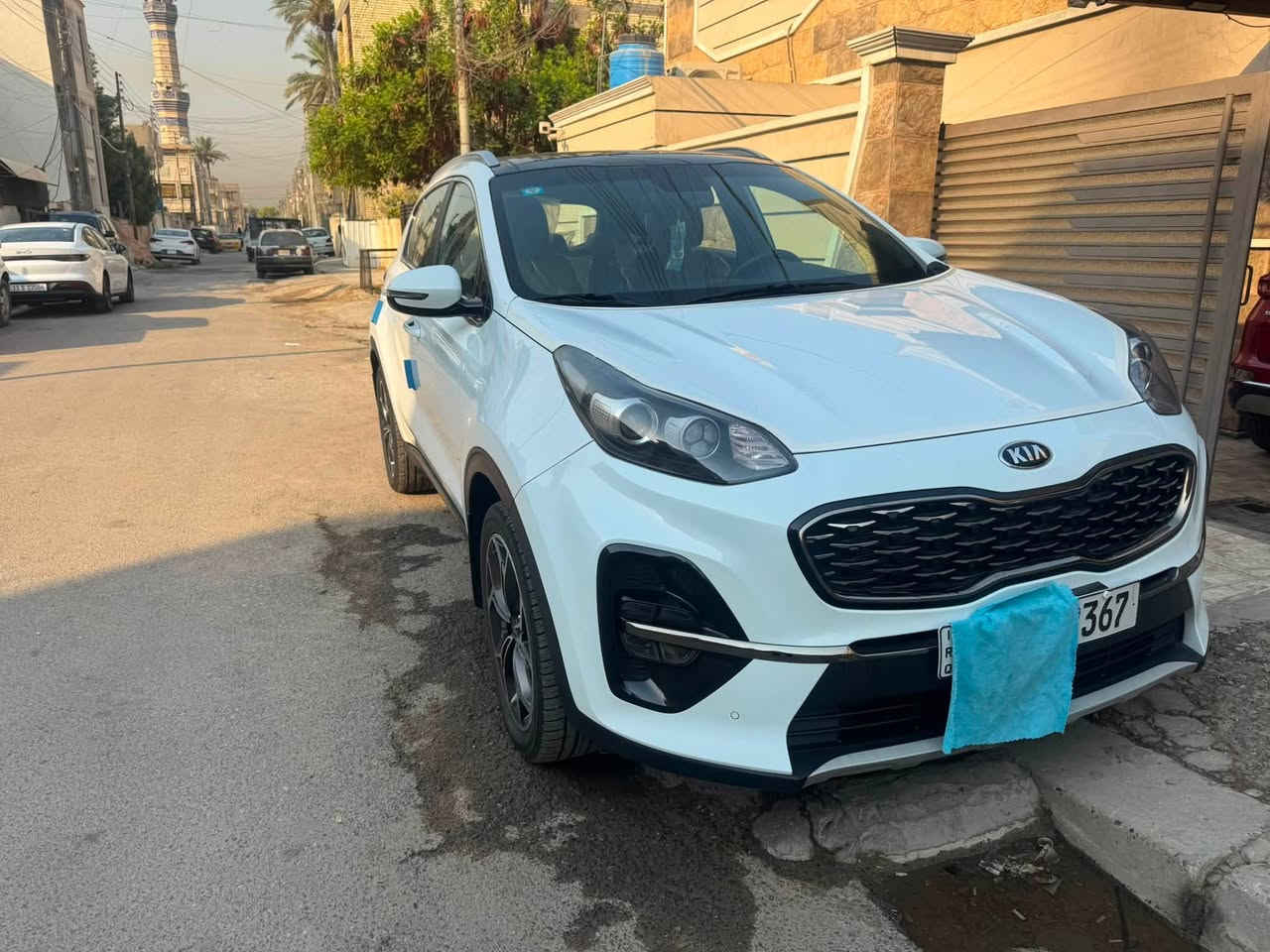 واحد على واحد رقم بغداد رقم انكليزي السياره جدا جديده مكفوله كفالة تخم تاير جديد سبير منازل بصمات عدد2 ماشيه 51 الف حقيقي   محرك 2000السعر 21$وبيه مجال بسيط بسمنا
عنواني بغداد
البياع من جهة القادسيه
***********
