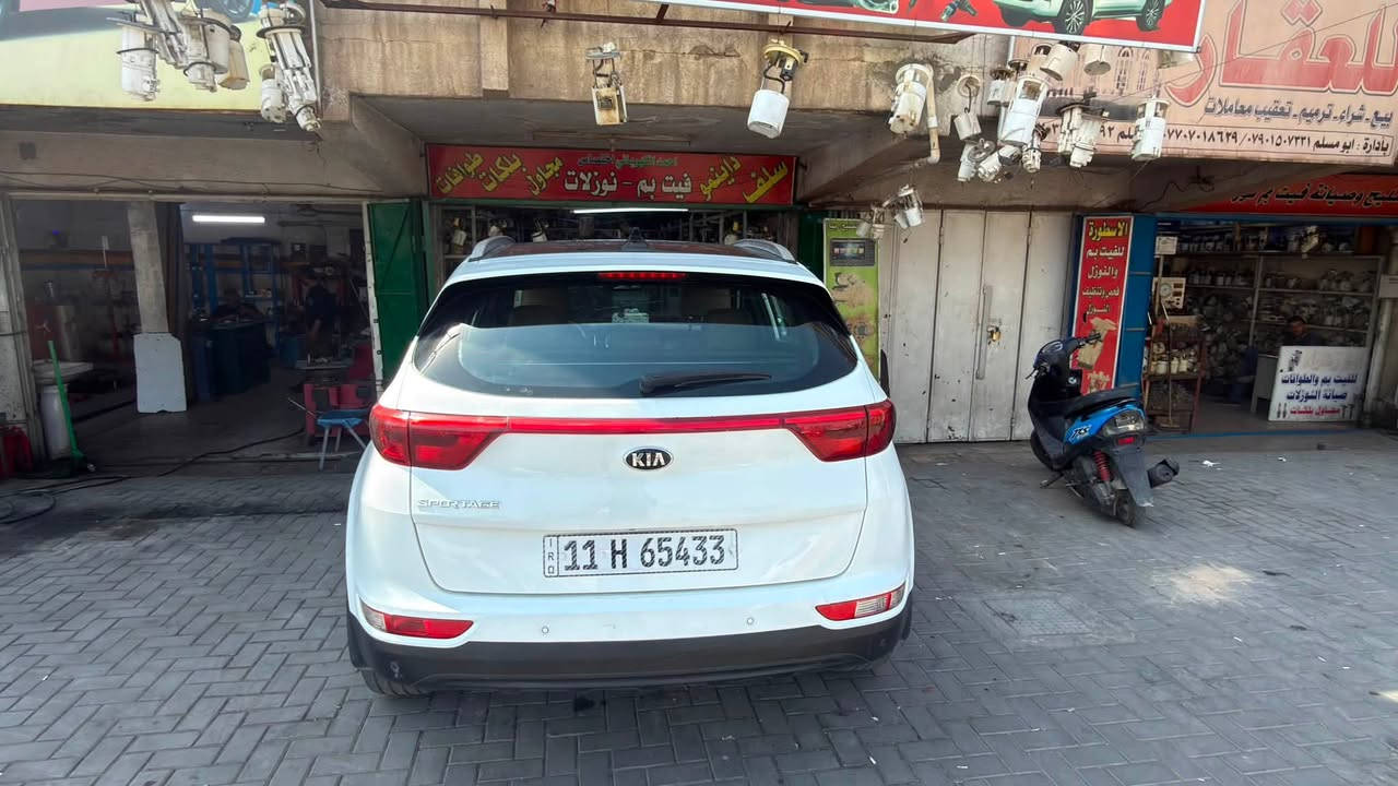 سبورتج مديل ١٨ خليج فول واحد على واحد سياره مابيه اي نقص شراي***********
