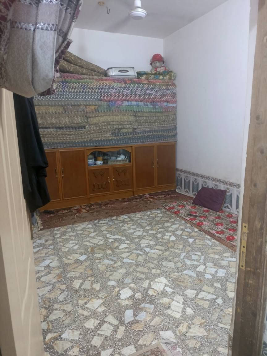 يالله يارزاق 🏣دار زراعي البيع
🏠بيت للبيع 70متر م  🏣  البيت فارغ 

اساس صب سقف صب البيت نضيف كلش 

طابوزراعي مشمول بالتطويب ومرقه من البلديه

كوفه. حي ميسان مدرسه تل زعتر شارع الزوار

 قرب متنزه جنات الكوفه 
 

ألرضيه كاشي   سراميك كامل من كلشي بيت كلش نضيف 

يحتوي ع غرفه  وستقبال وصاله ومطبخ وتخاريج داخليه وخارجيه  
ا
التفاصيل تصل *********** وتساب.
