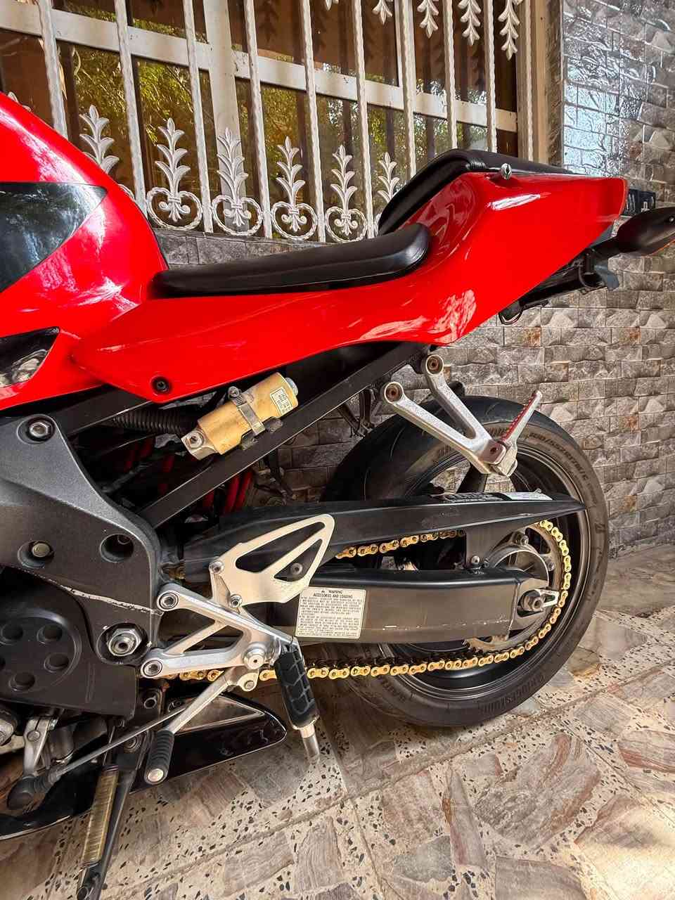 سلام عليكم كربلاء. F4i 600cc  بدون رقم جديد 
تلفون 📞 ***********
